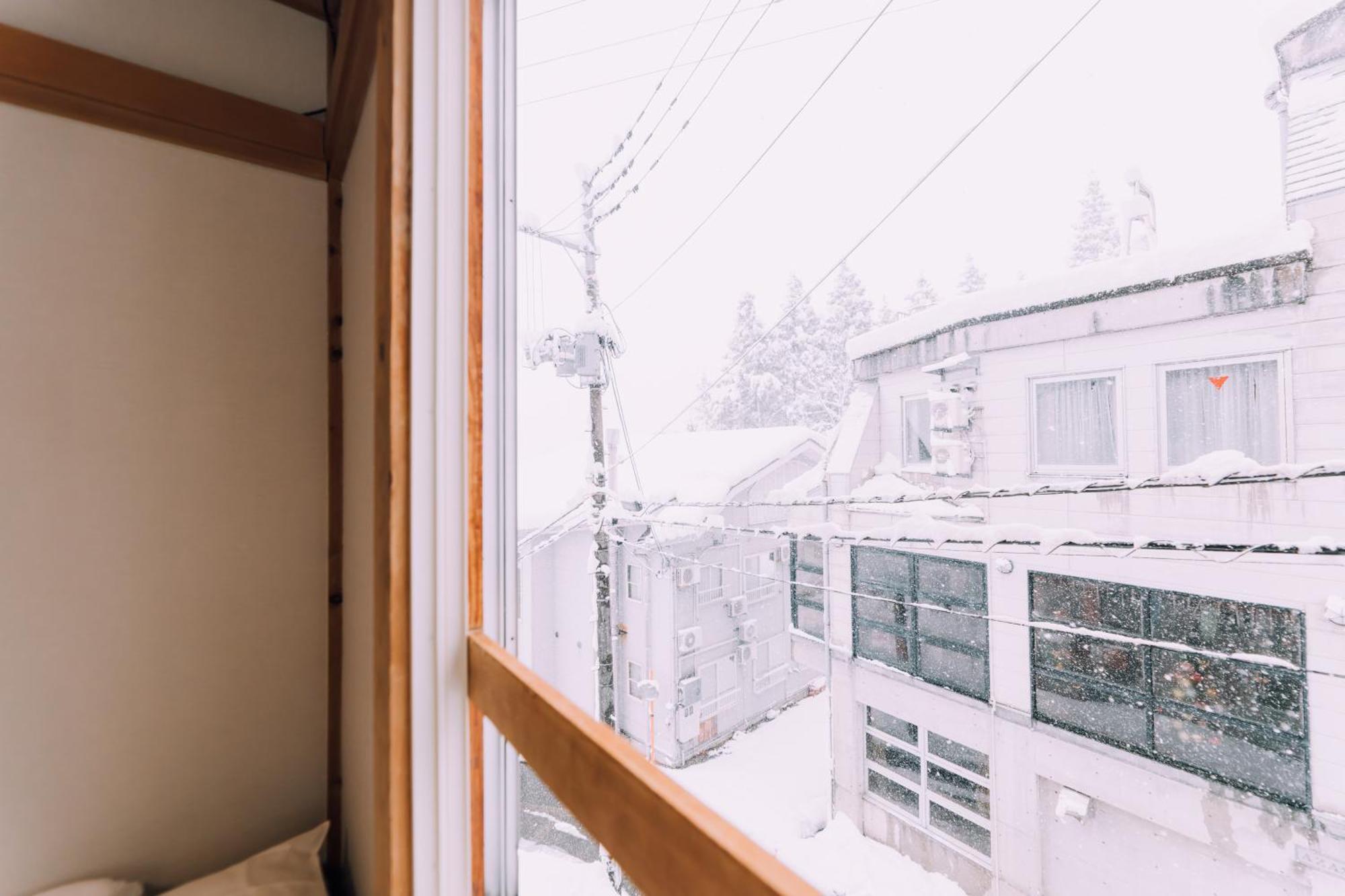 Yuzawa Onsen 1min To Lift A House